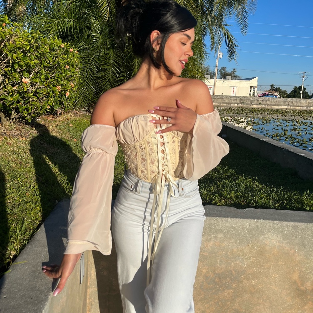 PLT Cream Off-Shoulder Corset Top